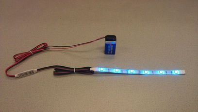 Origineel Corroderen hun Velleman - Flexibele LEDSTRIP op batterij - RGB 20 cm. met 9 Volt  aansluiting - LEDSTRIP op batterijvoeding - (ledstr20rgb) kopen? | Baur.nl  Grootste Velleman dealer
